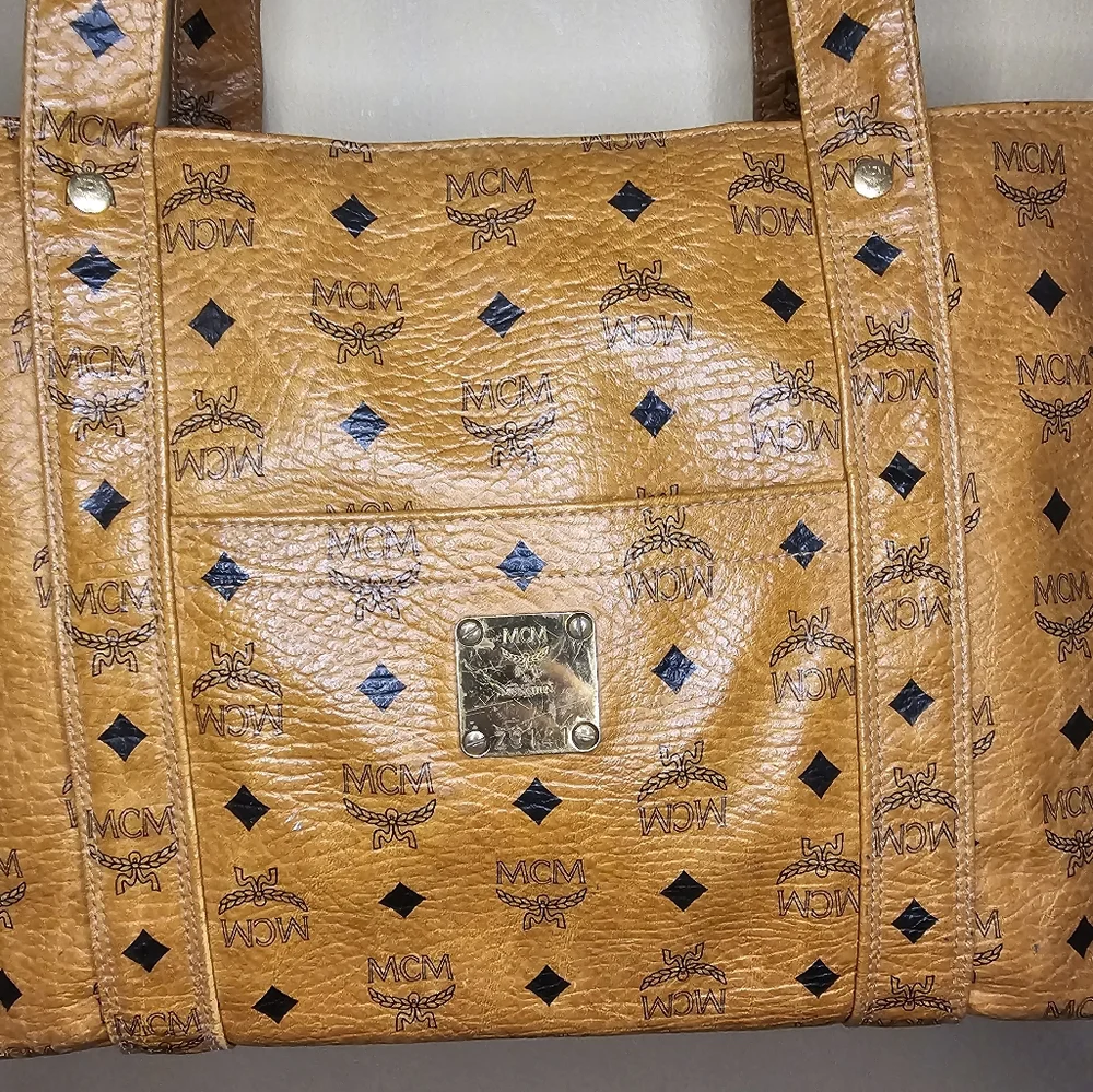 MCM Vintage Visetos Zip top tote